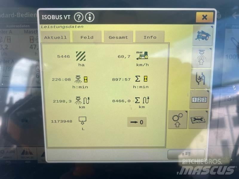 John Deere R975i Prikabinami purkštuvai