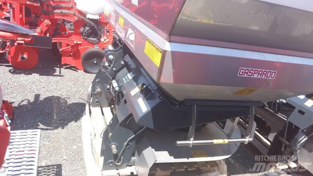 Maschio Zeno 18 Mineralinių trąšų barstytuvai