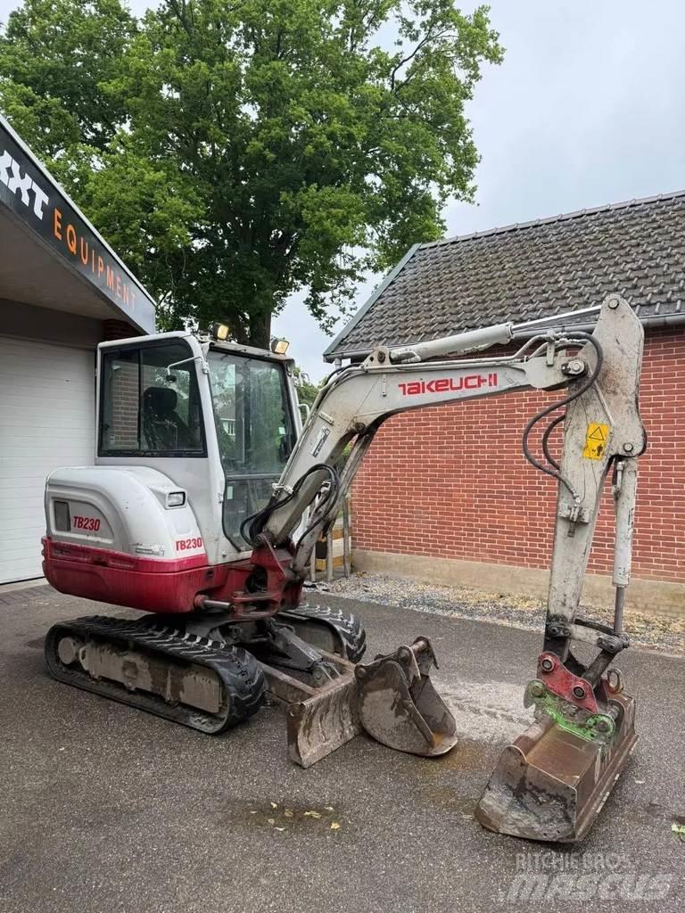 Takeuchi TB230 Mini ekskavatoriai < 7 t