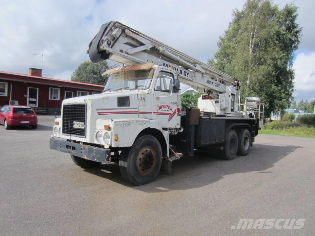 Volvo N 7 6x2 4200 Kita
