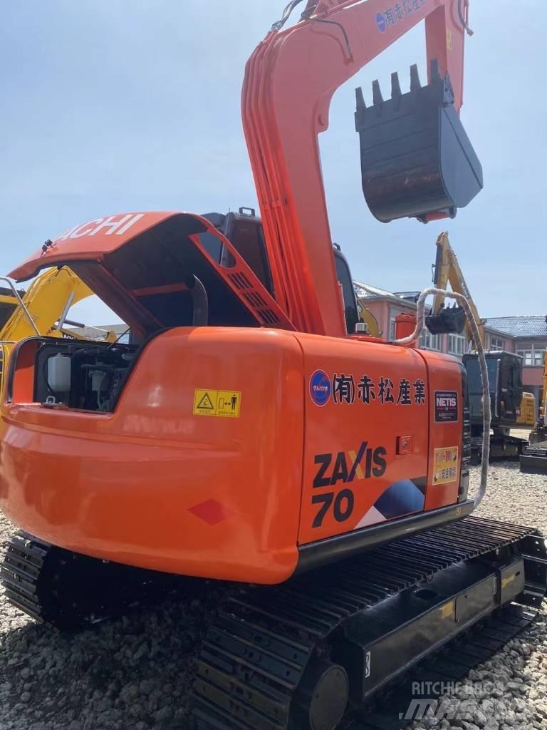 Hitachi 70-5A Vikšriniai ekskavatoriai