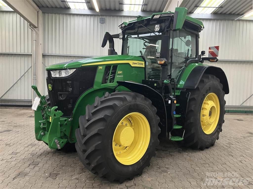 John Deere 7R 330 Traktoriai