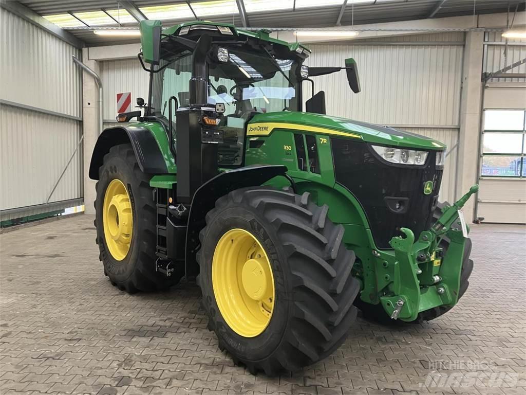 John Deere 7R 330 Traktoriai