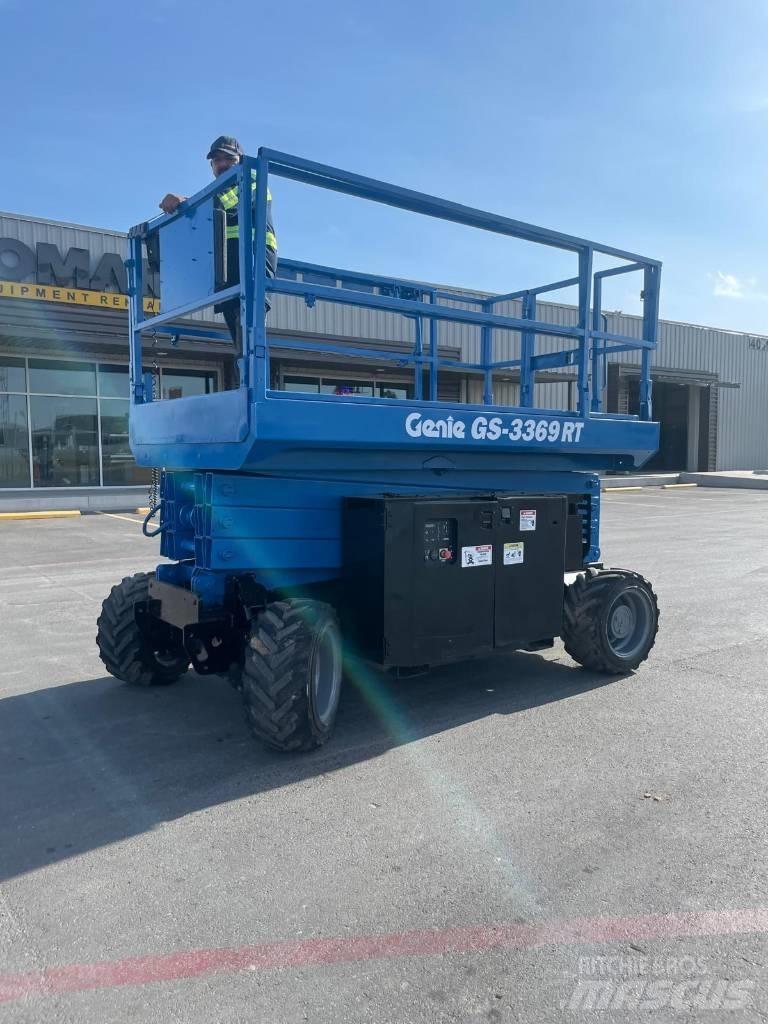 Genie GS 3369 RT Žirkliniai keltuvai