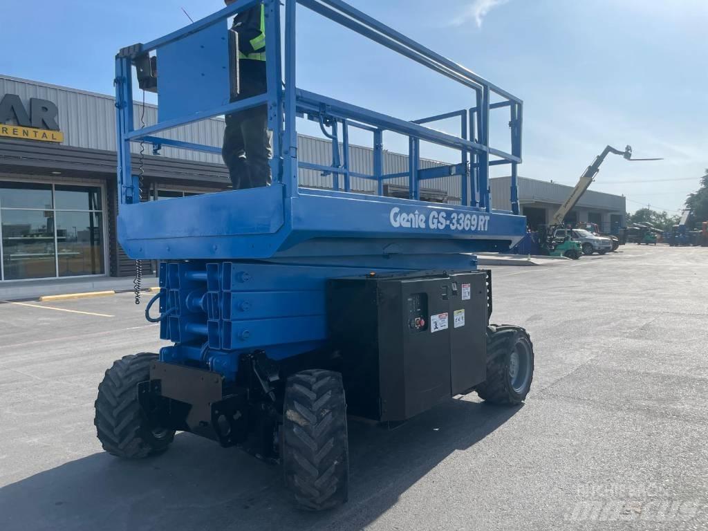 Genie GS 3369 RT Žirkliniai keltuvai