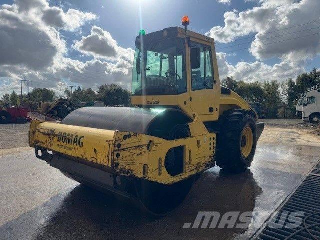 Bomag BW 213 D H-4 Vieno būgno volai