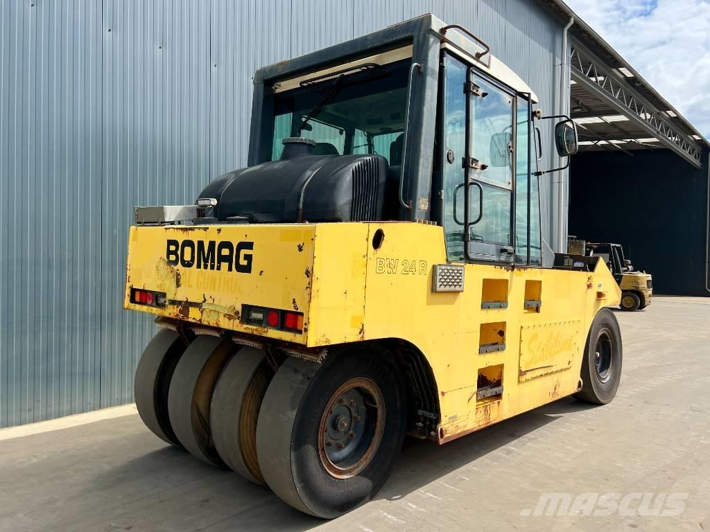 Bomag BW24R Pneumo volai