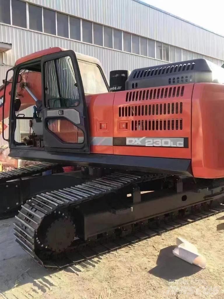 Doosan DX 230 LC-9C Vikšriniai ekskavatoriai