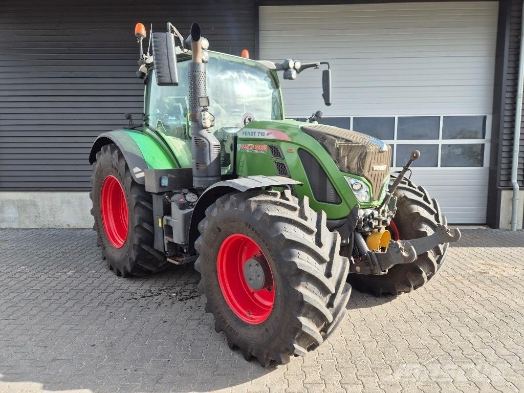 Fendt 718 Traktoriai