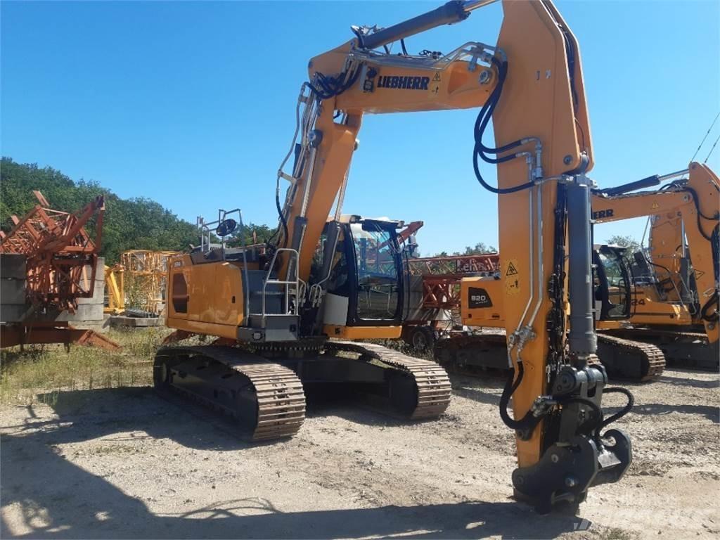 Liebherr R924 Vikšriniai ekskavatoriai