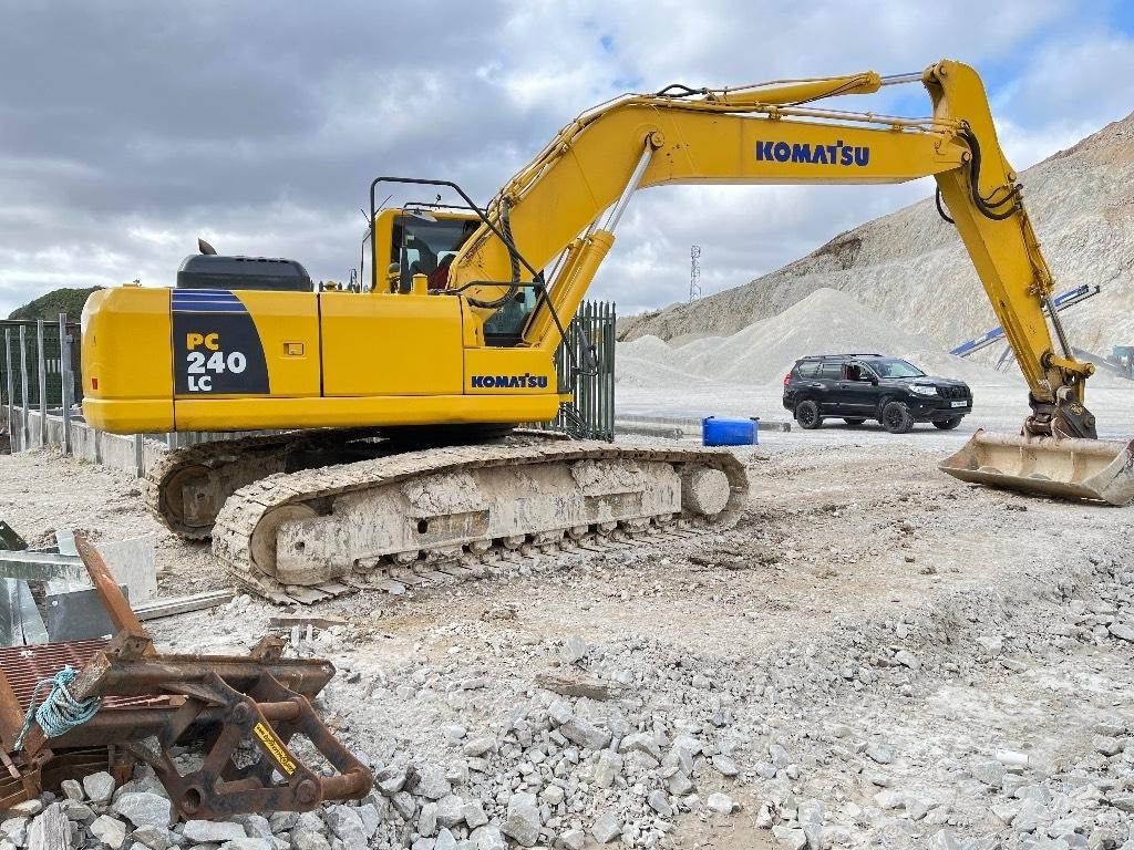 Komatsu PC 240 Vikšriniai ekskavatoriai