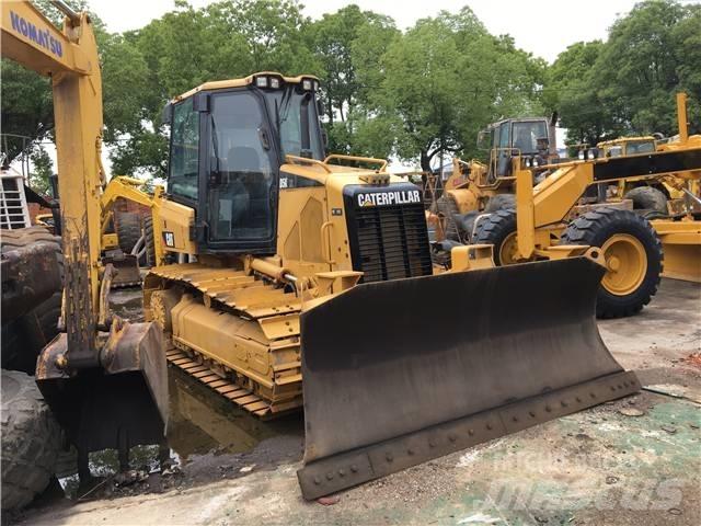 CAT D 5 K Vikšriniai buldozeriai