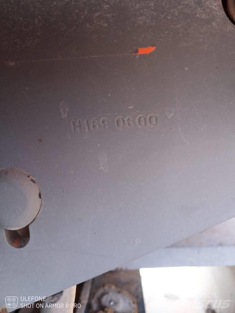 Hamm 3411 Vieno būgno volai
