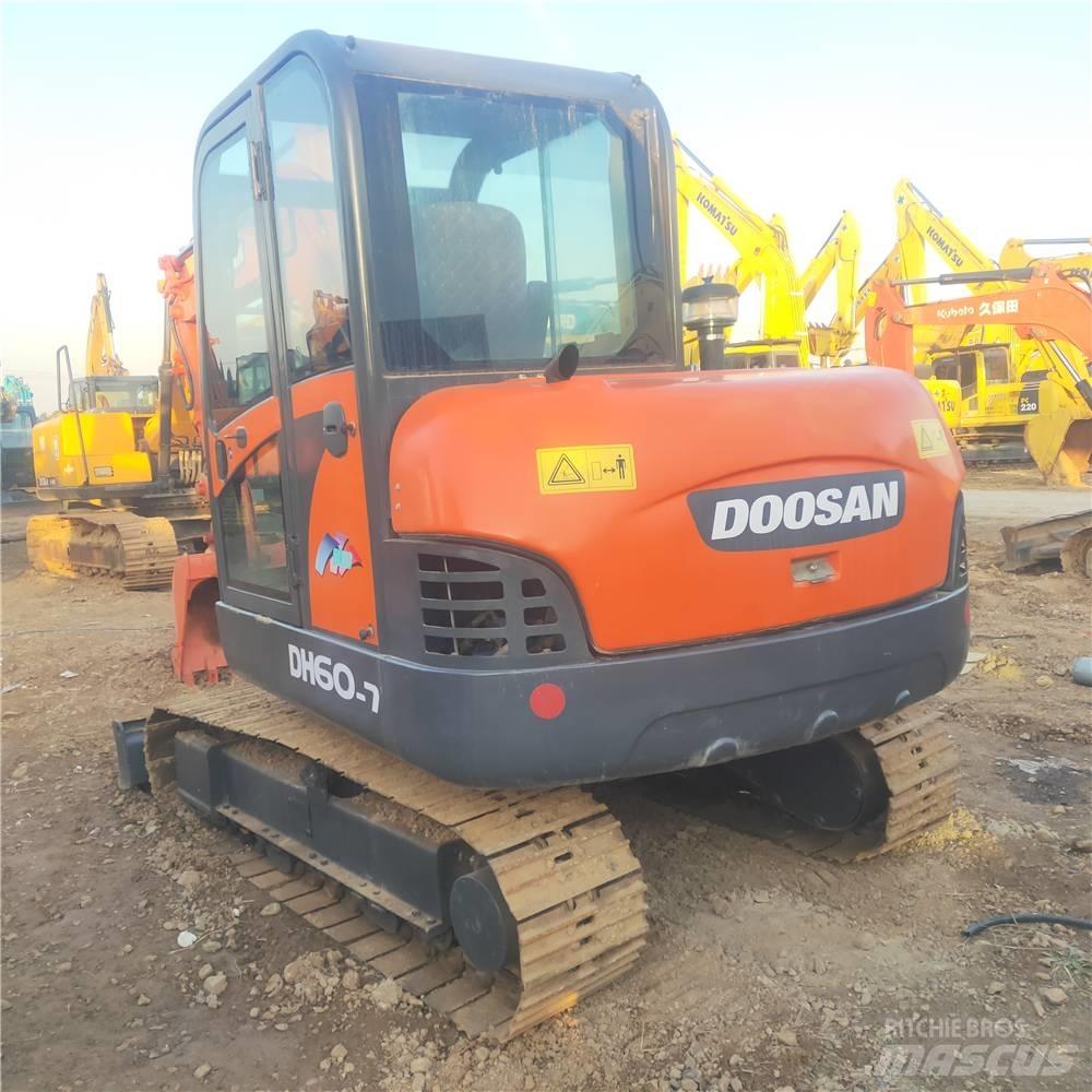 Doosan DH 60-7 Mini ekskavatoriai < 7 t