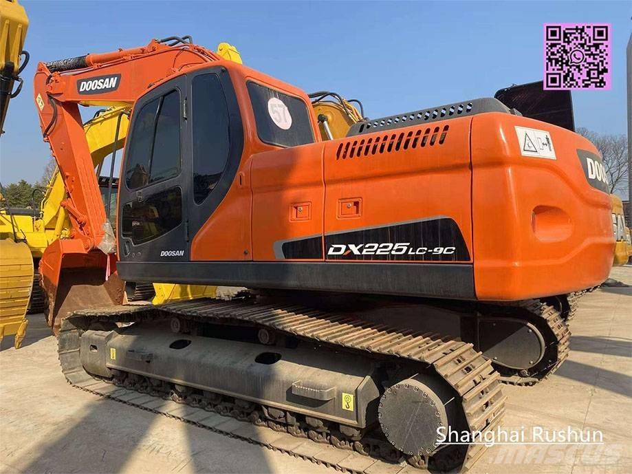 Doosan 225LC-9 Vikšriniai ekskavatoriai