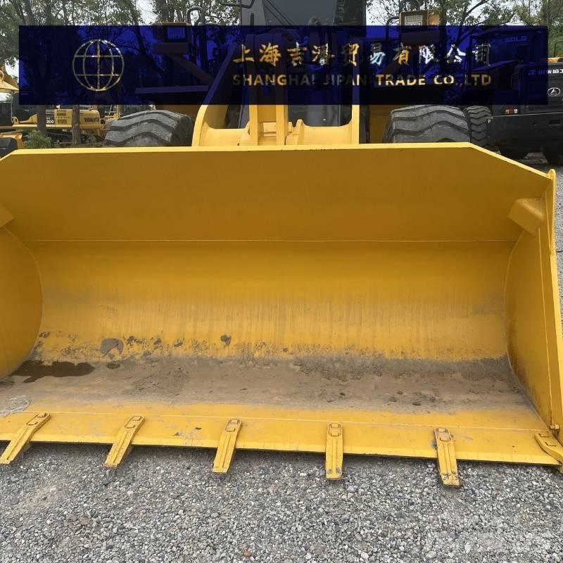 Komatsu WA 380 Naudoti ratiniai krautuvai