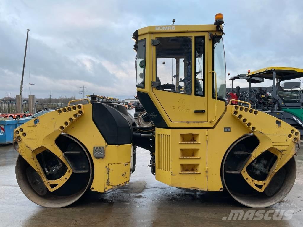 Bomag BW 161 AD-4 Porinių būgnų volai