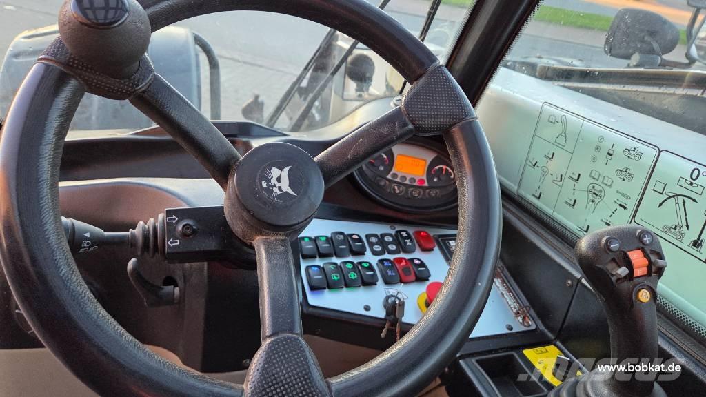 Bobcat TL 358 Teleskopiniai krautuvai žemės ūkiui