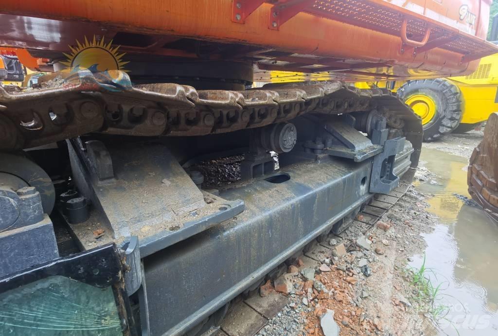 Doosan DX 500 LC Vikšriniai ekskavatoriai