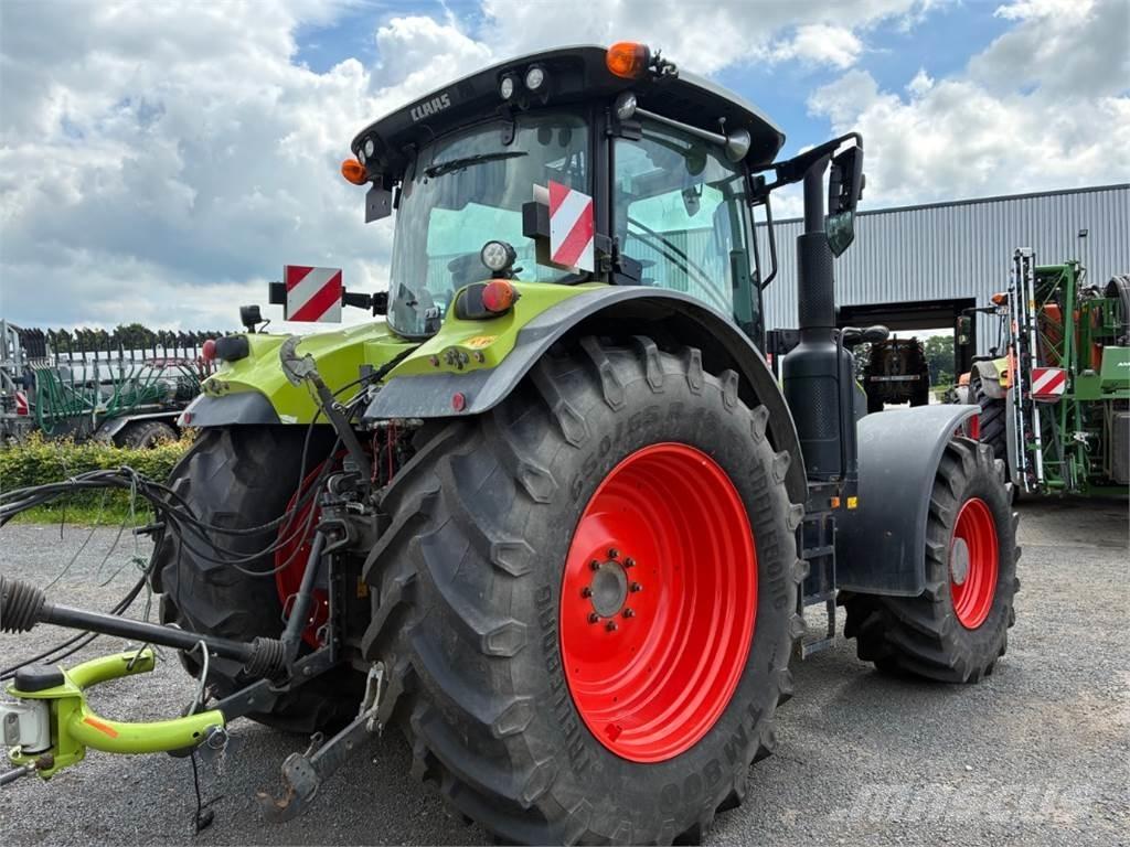 CLAAS ARION 650 Traktoriai