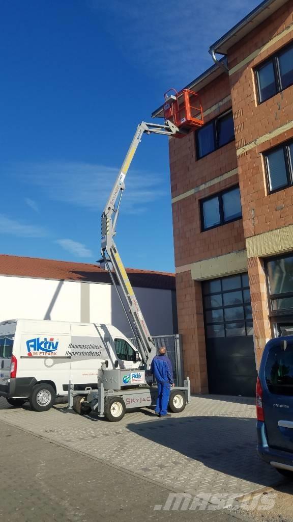 SkyJack SJKB 12 Alkūniniai keltuvai