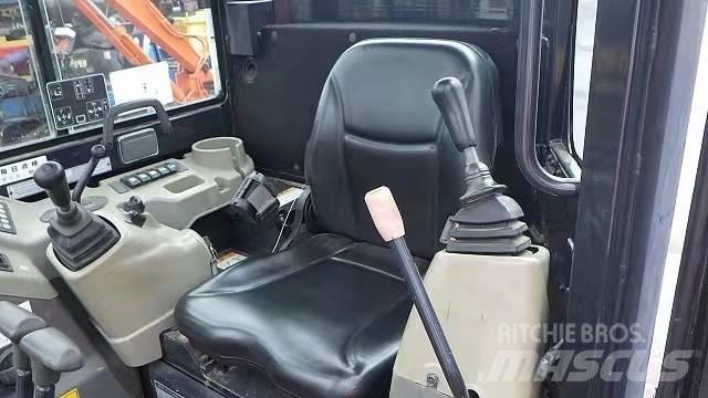 Yanmar VIO30 Vikšriniai ekskavatoriai