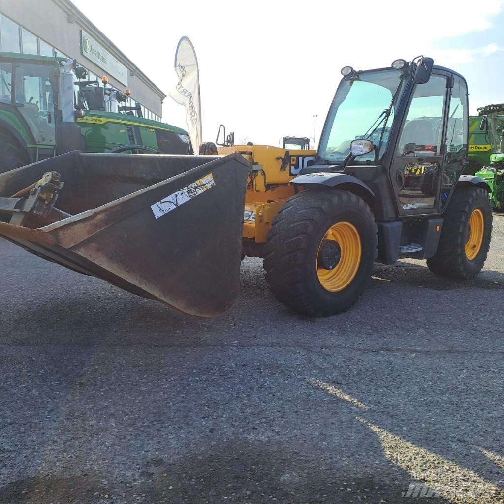 JCB 531-70 Teleskopiniai krautuvai žemės ūkiui