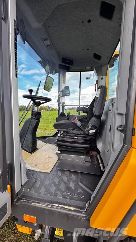 Volvo SD75B Vieno būgno volai