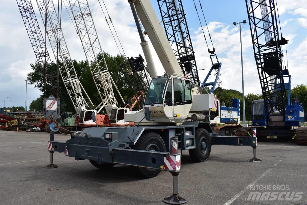 Terex Bendini RC30-1 Neapdoroto reljefo kranai