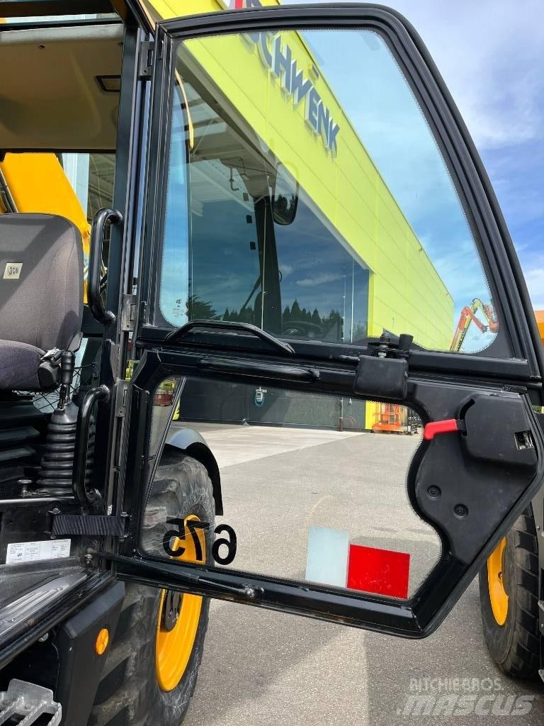 JCB 540-140 Teleskopiniai krautuvai