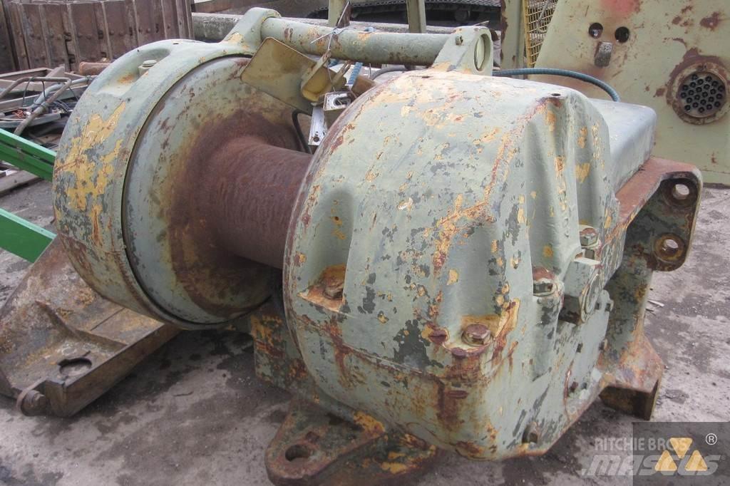 CAT D8K winch Kiti naudoti statybos komponentai