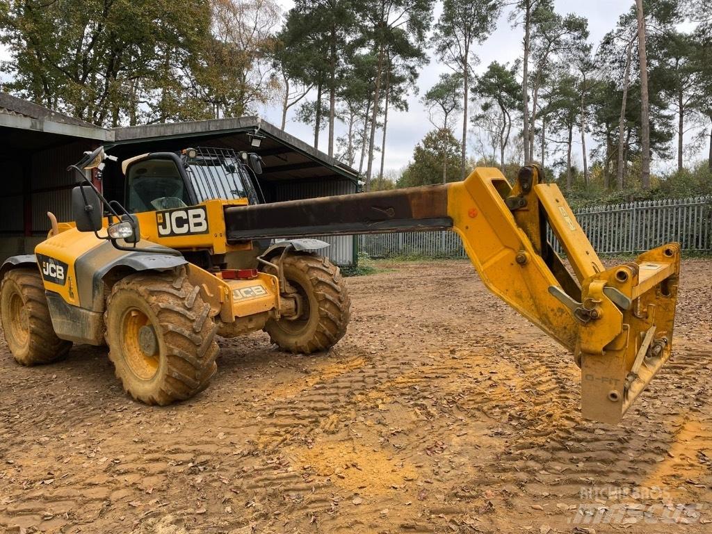JCB 541-70 Teleskopiniai krautuvai žemės ūkiui