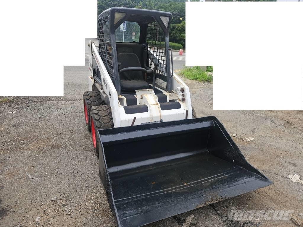 Bobcat S 130 Krautuvai su šoniniu pasukimu