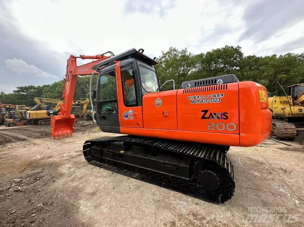 Hitachi ZX200 Vikšriniai ekskavatoriai