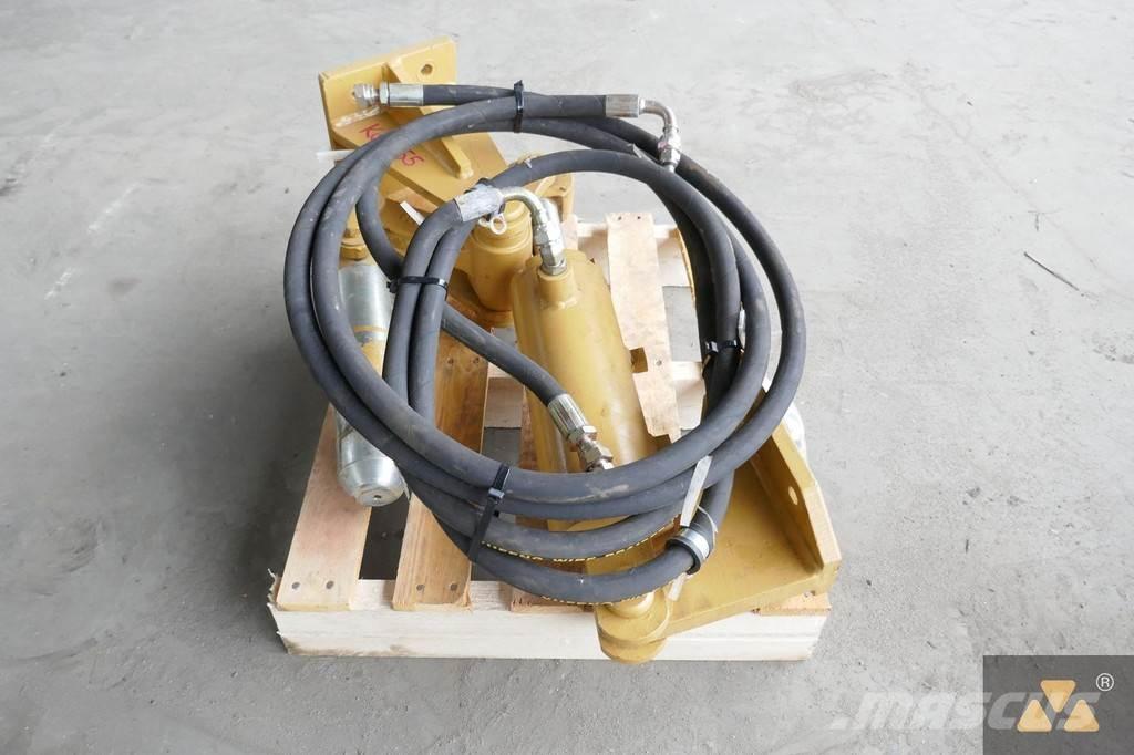 CAT D8T Pin puller Kiti naudoti statybos komponentai