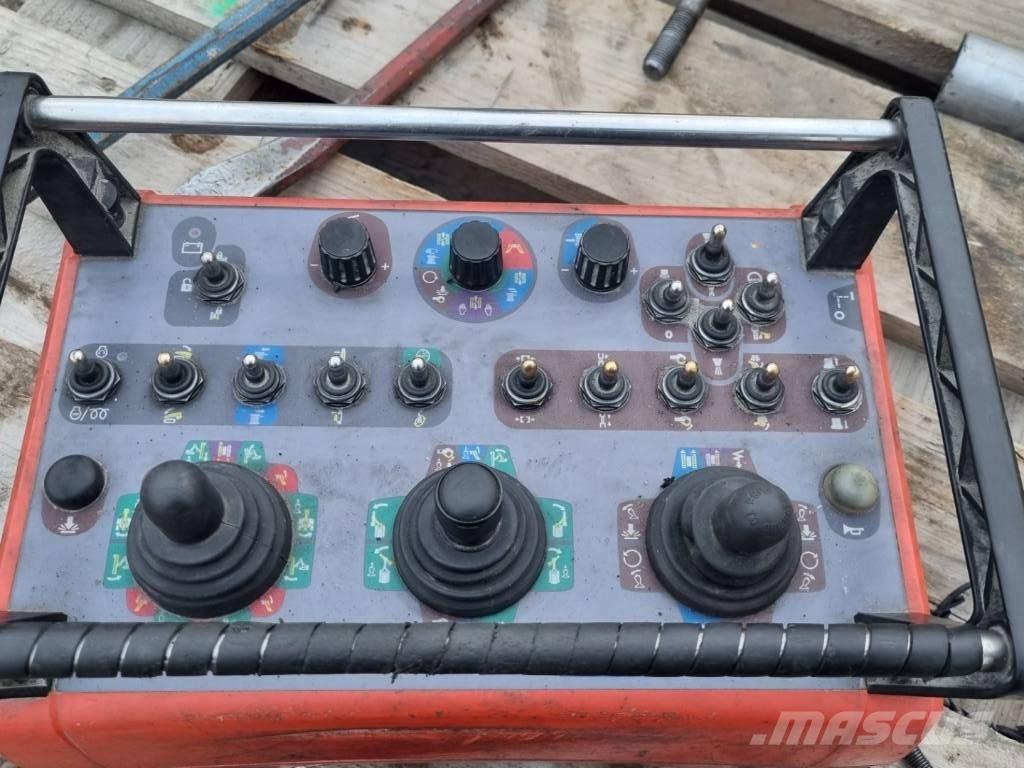 Sandvik Dino DC400Ri Žemės paviršiaus gręžimo technika