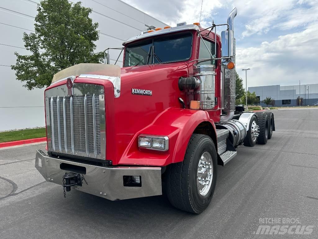 Kenworth T 800 Naudoti vilkikai