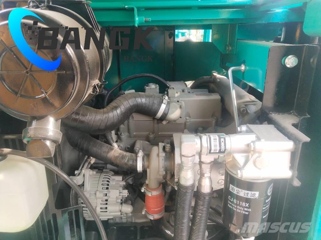 Kobelco SK 75 Vikšriniai ekskavatoriai