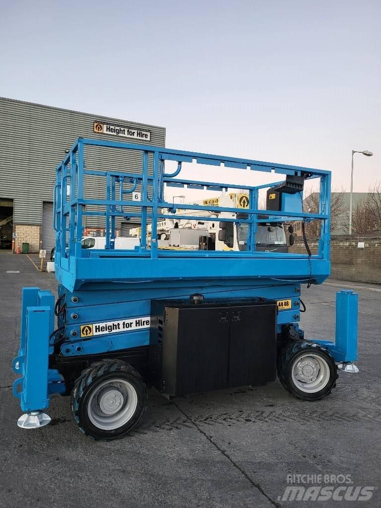 Genie GS 3369 RT Žirkliniai keltuvai