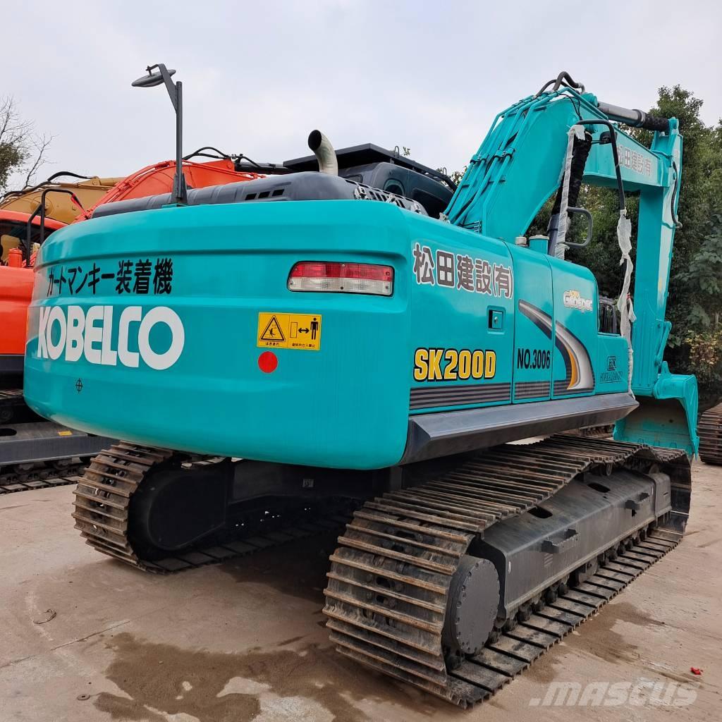 Kobelco SK 200-8 Vikšriniai ekskavatoriai