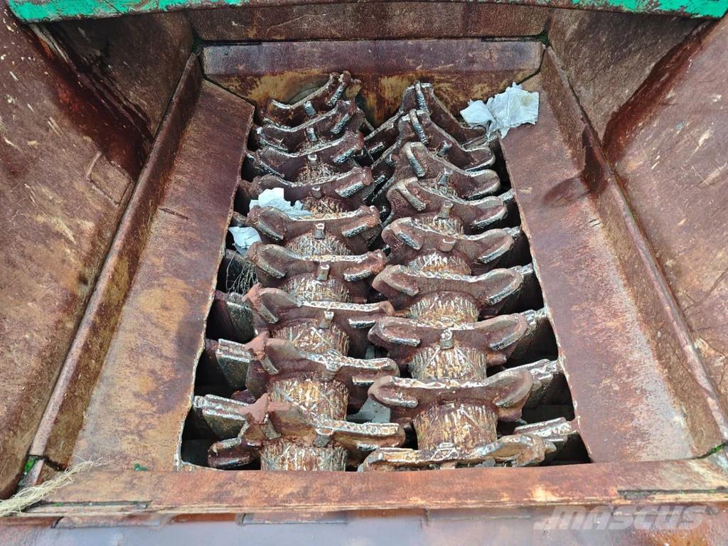 Haas 700x2000 Atliekų smulkintuvai