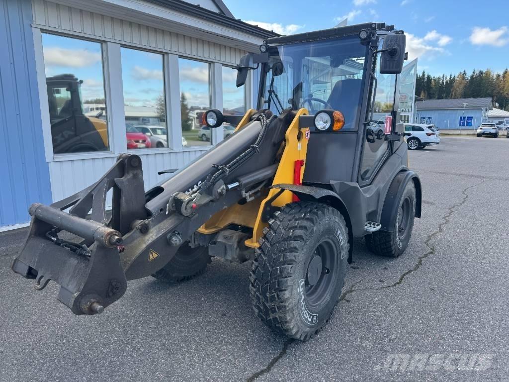 Mecalac AX 850 V Naudoti ratiniai krautuvai