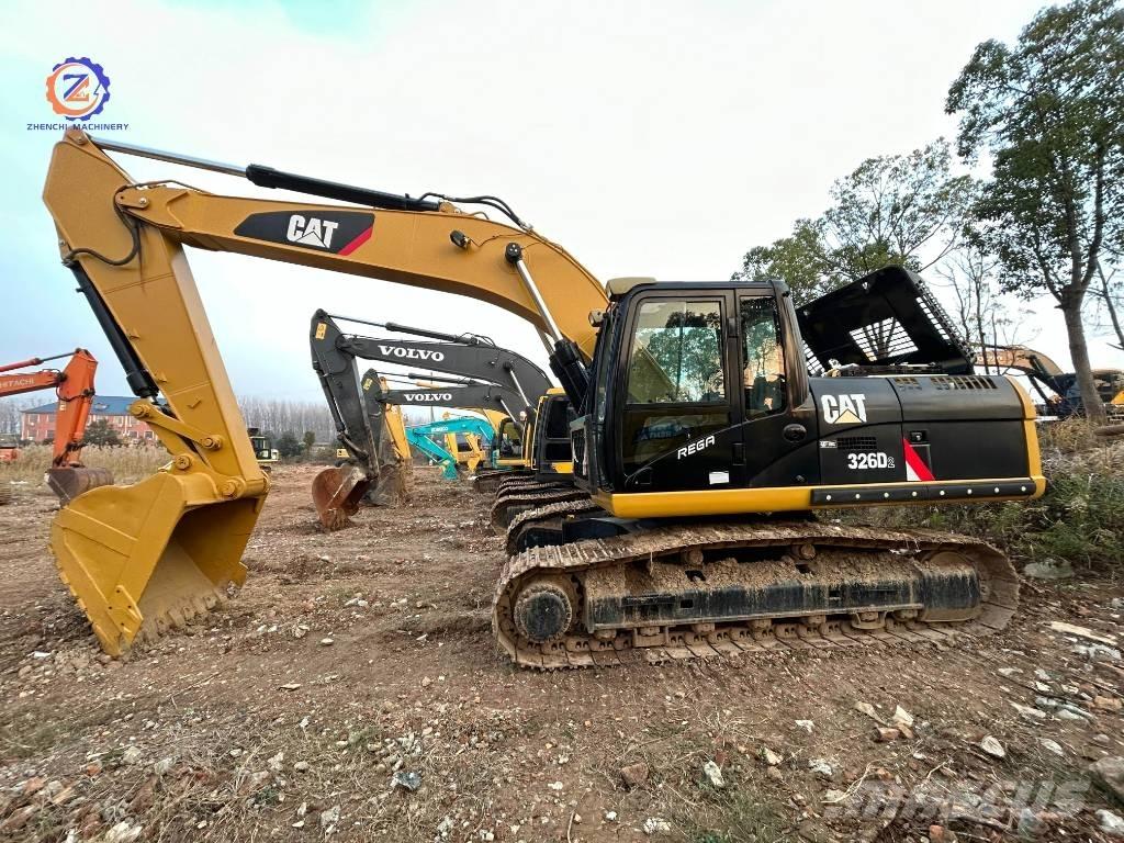 CAT 326 D Vikšriniai ekskavatoriai