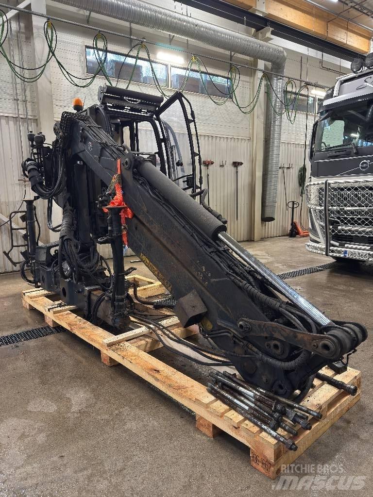 Loglift 118 S T Medienos kranai