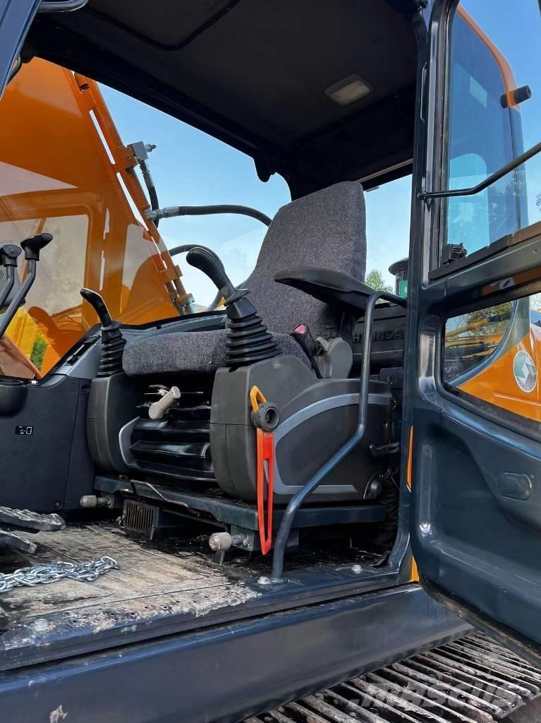Hyundai 220 LC -9S Vikšriniai ekskavatoriai