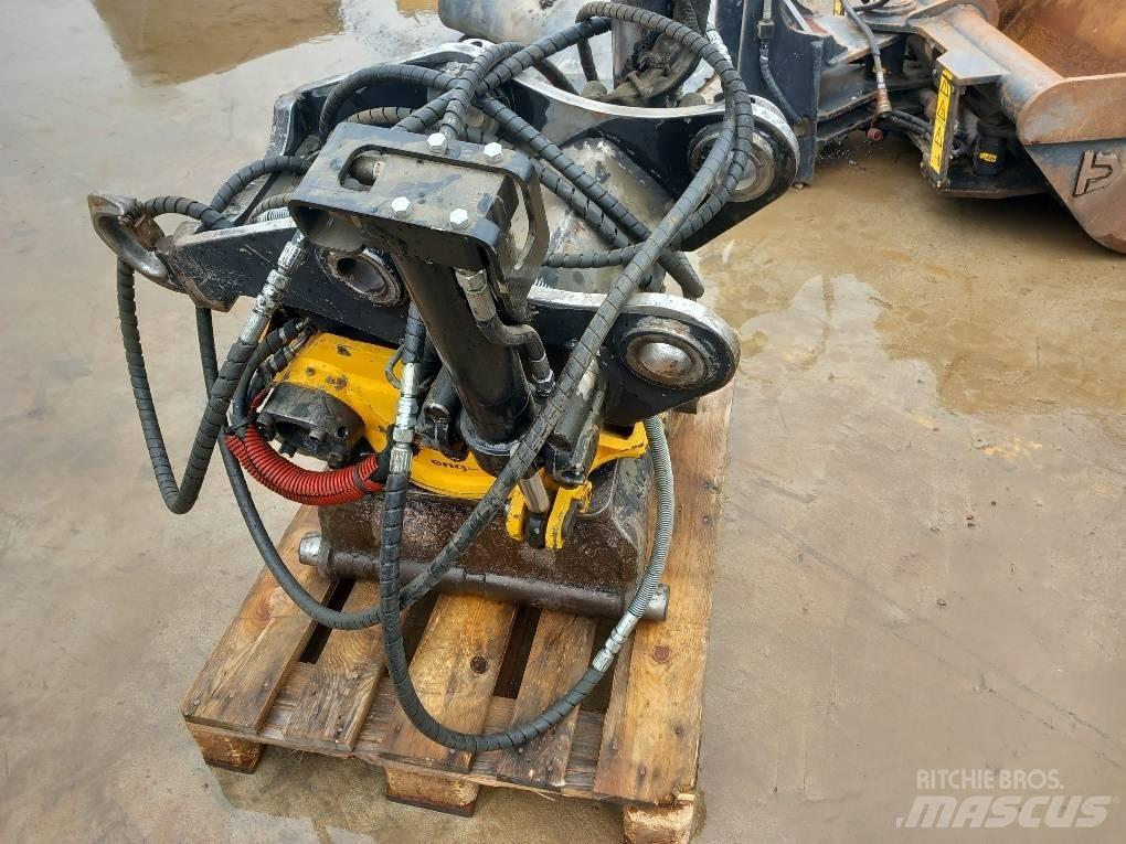 Engcon EC219 Sukimo įrenginiai