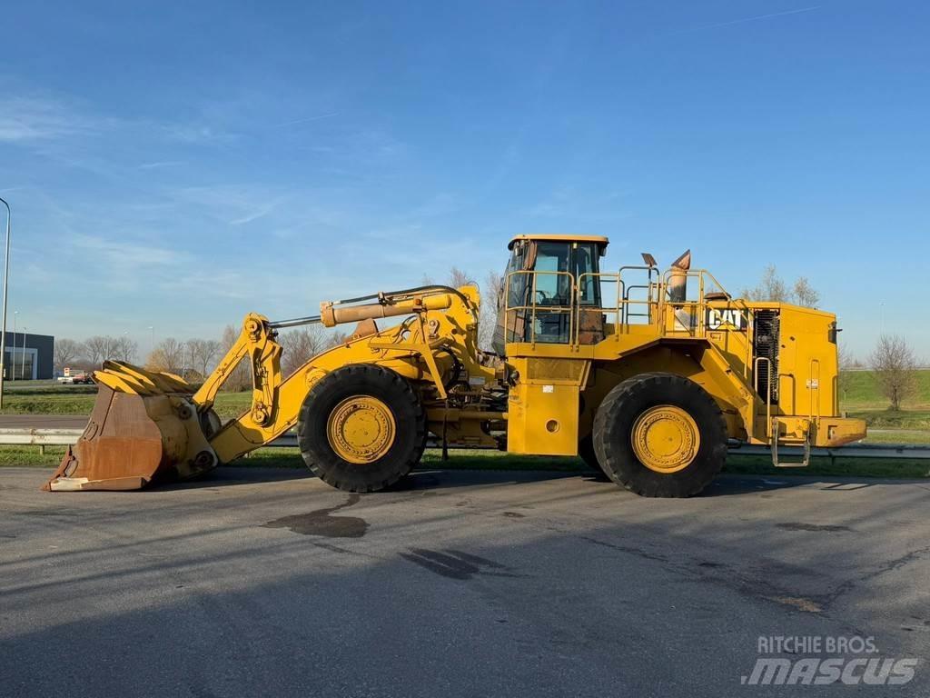 CAT 988G Naudoti ratiniai krautuvai