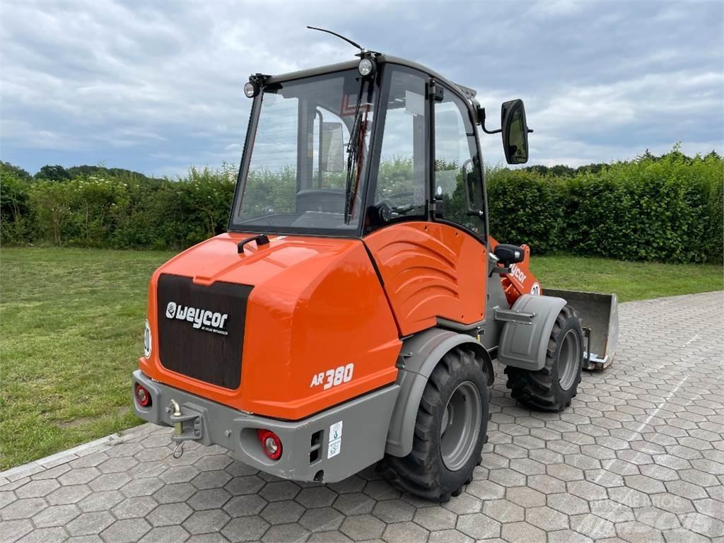 Atlas AR380 Naudoti ratiniai krautuvai