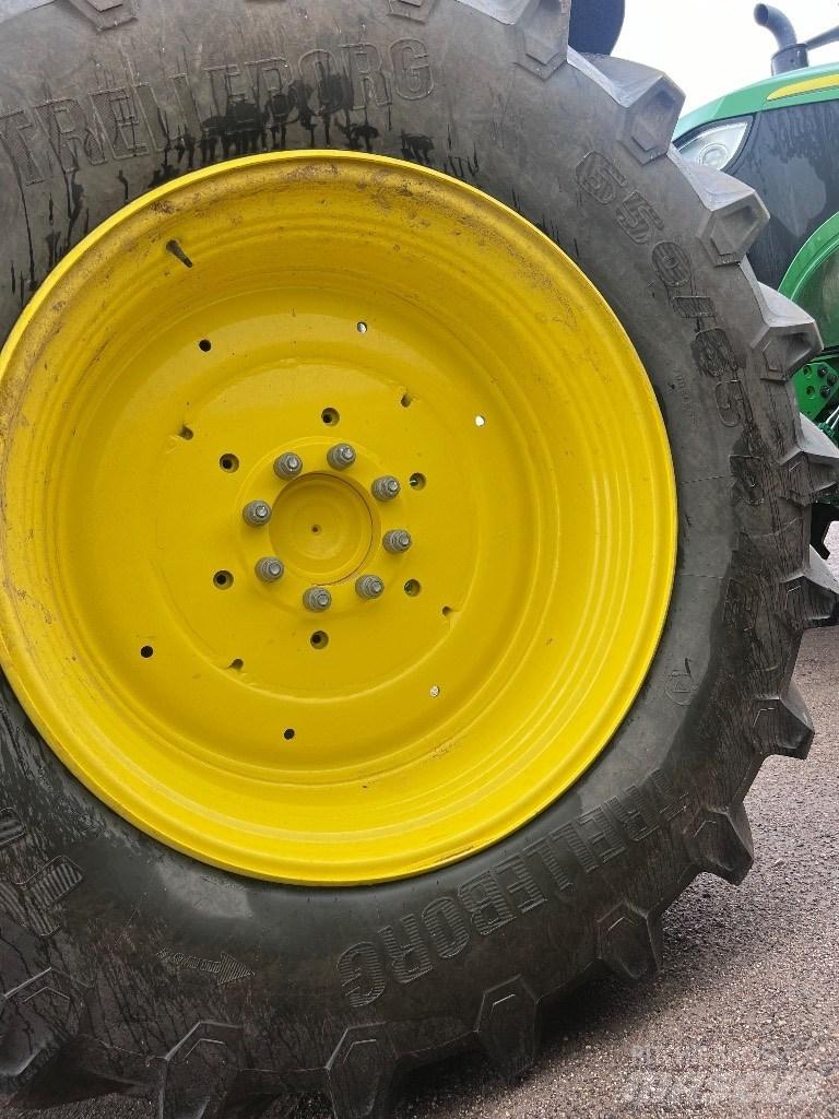 John Deere 6195M Traktoriai