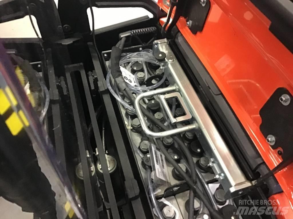 Toyota / BT SPE 140 L Rankiniai vėžimėliai
